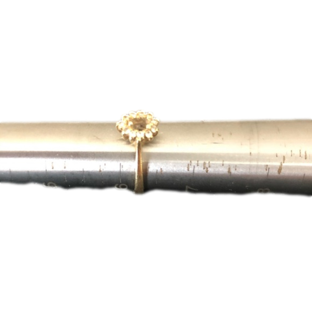 14K and Diamond Chips Ring